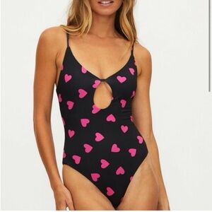Beach Riot Priscilla Tough Love One Piece Swimsuit Size Large Black Pink Hearts